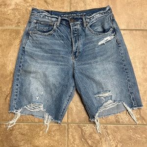 American eagle 90s boyfriend shorts